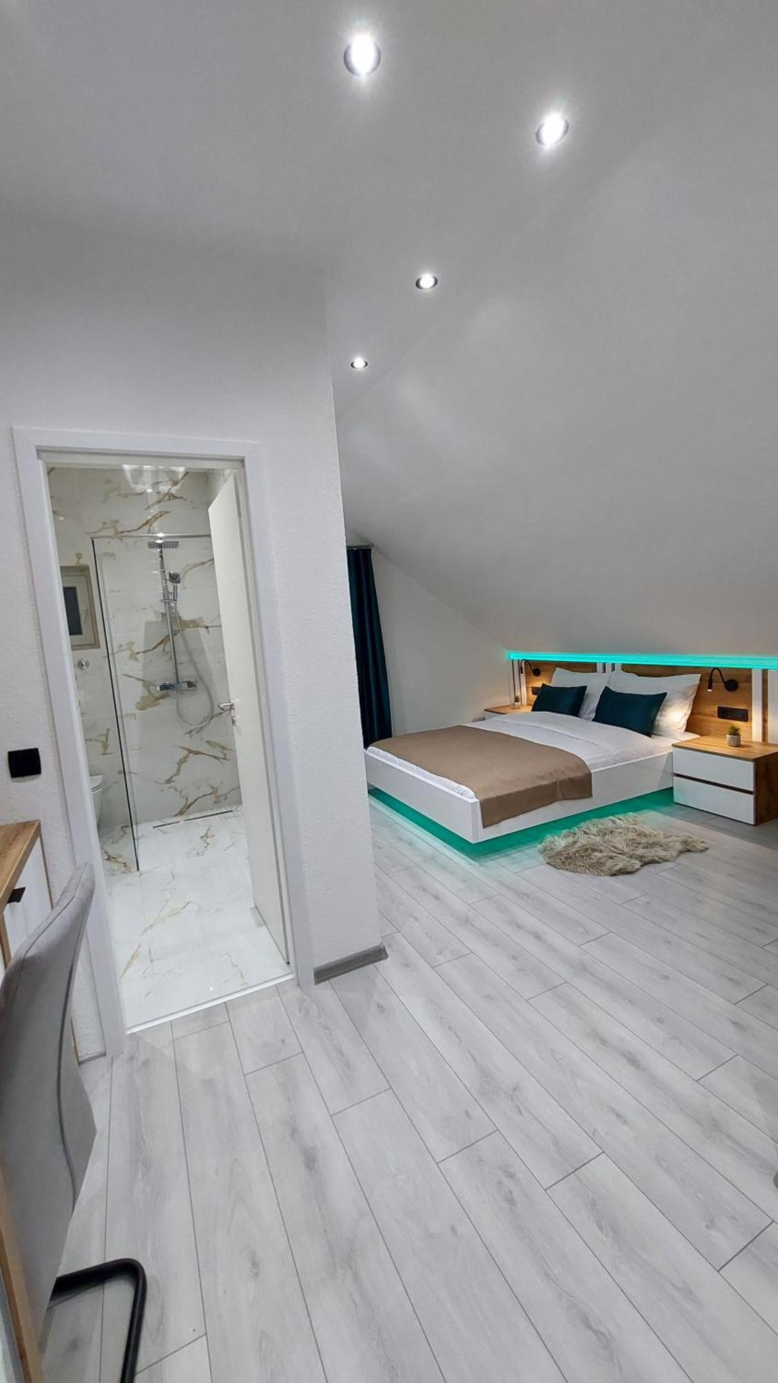 Premier House By Rd Group Ξενοδοχείο Korenica Εξωτερικό φωτογραφία